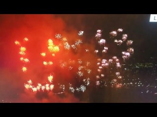 Пользователи соцсетей о салюте в Вашингтоне